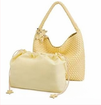 Geantă tote țesută Ecologică, culoare șampanie, capacitate mare, mărime medie, pentru deplasări zilnice, ținută la mână sau pe umăr, modă feminină, design original