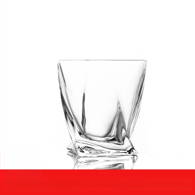 Σετ γυάλες ευρωπαϊκού στυλ: ποτήρια κρασιού, ουίσκι και μπύρας