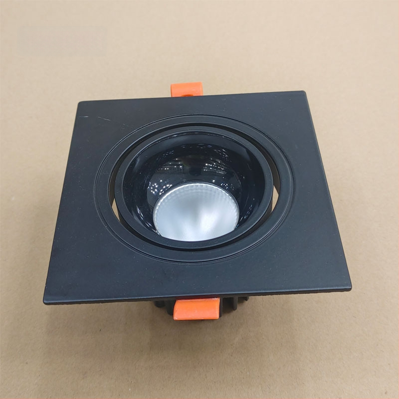 COB τετράγωνο φωτιστικό προβολέα με σχάρα, LED downlight οροφής με μία, δύο ή τρεις κεφαλές για εμπορικά κέντρα, αίθουσες έκθεσης και σαλόνια