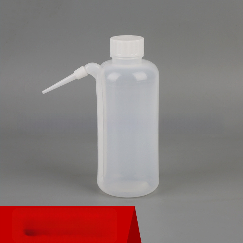 Műanyag mosópalack többféle fúvócsővel, 250/500/1000 ml