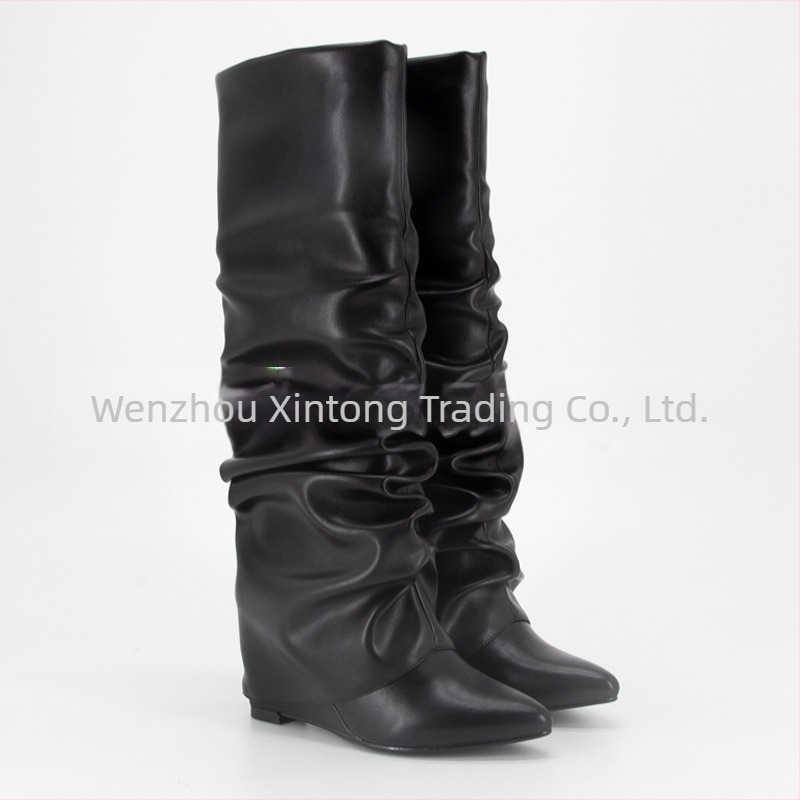 2024 Ευρωπαϊκές και Αμερικανικές Νέες Μπότες Εξωτερικού Εμπορίου με Μυτερές Ζαρωμένες Μπότες, Ψηλοτάκουνα, Τακούνι Σφήνας, Γυναικείες Μπότες, Μοντέρνες Μπότες με Πέλος μέχρι το Γόνατο, Γυναικεία Παπούτσια