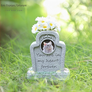 Ευρωπαϊκό στυλ Διασυνοριακές δημιουργικές γάτες και σκύλοι με ζώα, εξωτερικές διακοσμήσεις κήπου, μνημείο, κηδεία, θυσία, ρητίνη, επιτύμβια στήλη για κατοικίδια