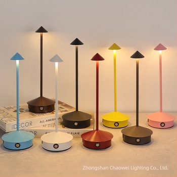 Λάμπα μανιταριού διασυνοριακή μόδα εξωτερικού εμπορίου LED επιτραπέζια λάμπα Spire φόρτιση δημιουργική εξωτερική εσωτερική διακόσμηση εστιατορίου μικρή επιτραπέζια λάμπα