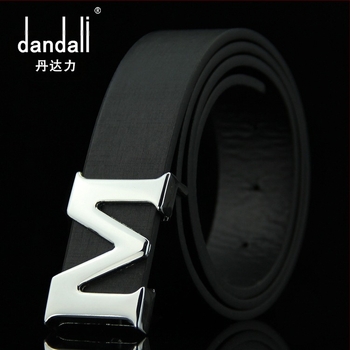 Κατασκευαστές Dandari χονδρικής επιχείρησης με λεία ζώνη με αγκράφα, ζώνη από απομίμηση δέρματος για άνδρες, κορεατική πόρπη με γράμμα, μια γενιά μαλλιών