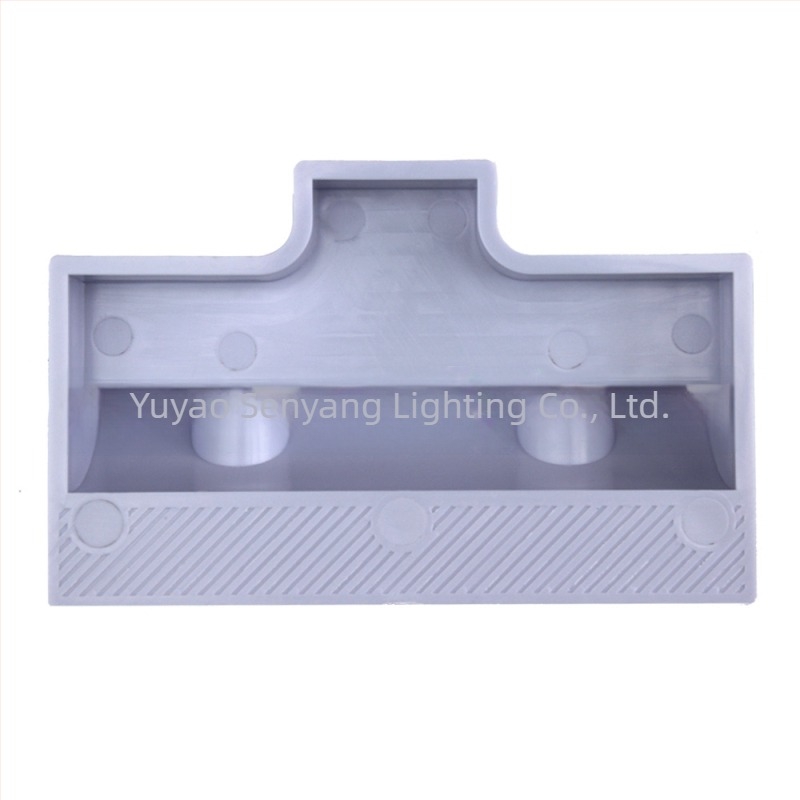 Πλαστικό στήριγμα ηλιακών πάνελ για RV και γιοτ, ABS, σετ 7 τεμαχίων με κιβώτιο συνδέσεων — Μάρκα SY, Μοντέλο Integrated, Υλικό Πλαστικό, Βάρος 2000 g