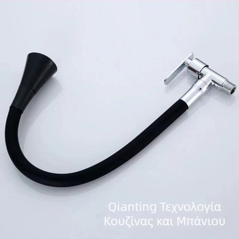 Βρύση κουζίνας τοίχου για κρύο νερό, σώμα από κράμα ψευδαργύρου, κεραμικός μηχανισμός βαλβίδας, στυλ φως πολυτελείας