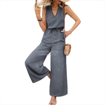 Γυναικεία Jumpsuit με V-λαιμό, χωρίς μανίκια, τσέπες με καπάκια και φαρδιά παντελόνια