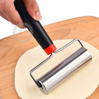 Ξύλινο ρολάκι ζύμης από Beech – χειρολαβές, για φύλλα ζύμης για dumplings, μοντέρνο μινιμαλιστικό στυλ