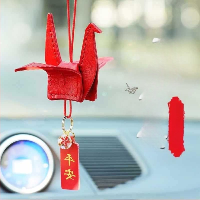 Σετ DIY δερμάτινο κρεμάστό διακοσμητικό αυτοκινήτου – Καρτούν στυλ, άρωμα, εσωτερική διακόσμηση