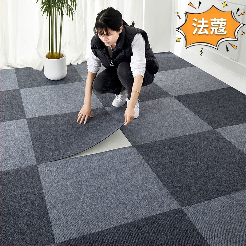 Εμπορικό αυτοκόλλητο χαλί από πολυεστέρα, ριγέ μοτίβο, αγροτικό ύφος, υφασμένο με μηχανή