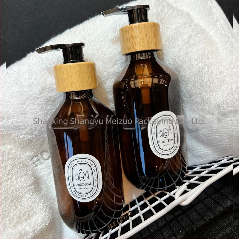 Διπλό σετ φιαλών σαμπουάν με δοσομετρικό, αντλία από μπαμπού, PET υλικό, κατασκευασμένες με Blow molding, καλλυντική συσκευασία