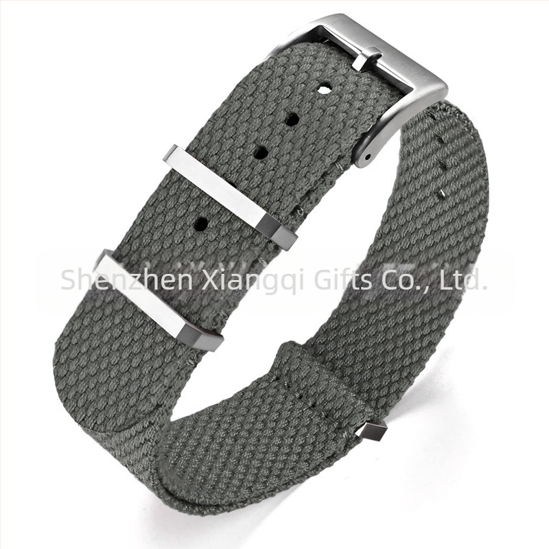 Λουράκι ρολογιού — λινό, μεταλλικός δακτύλιος, προέλευση Shenzhen, μάρκα Cheung kei, καλοκαίρι 2025