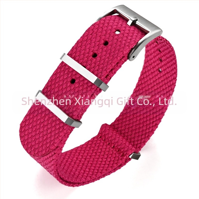 Λουράκι ρολογιού — λινό, μεταλλικός δακτύλιος, προέλευση Shenzhen, μάρκα Cheung kei, καλοκαίρι 2025