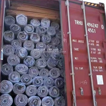 Αυτοκόλλητο μονωτικό και ηχομονωτικό φύλλο από πολυεστερική ίνα; μορφή: ινώδης; σχήμα: νιφάδες; θερμική αγωγιμότητα: 0,056 W/mK; θερμοκρασία λειτουργίας: 200°C