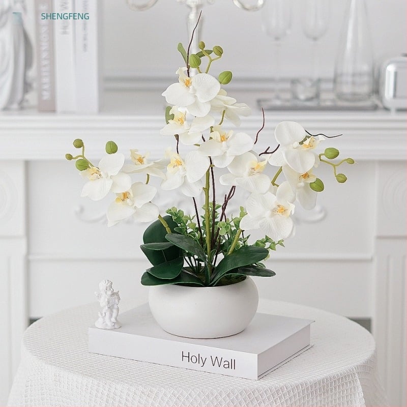 Phalaenopsis τεχνητή ορχιδέα σε κεραμική γλάστρα – σύνθεση από μεταξωτά άνθη με υφή κόλλας για διακόσμηση σαλονιού