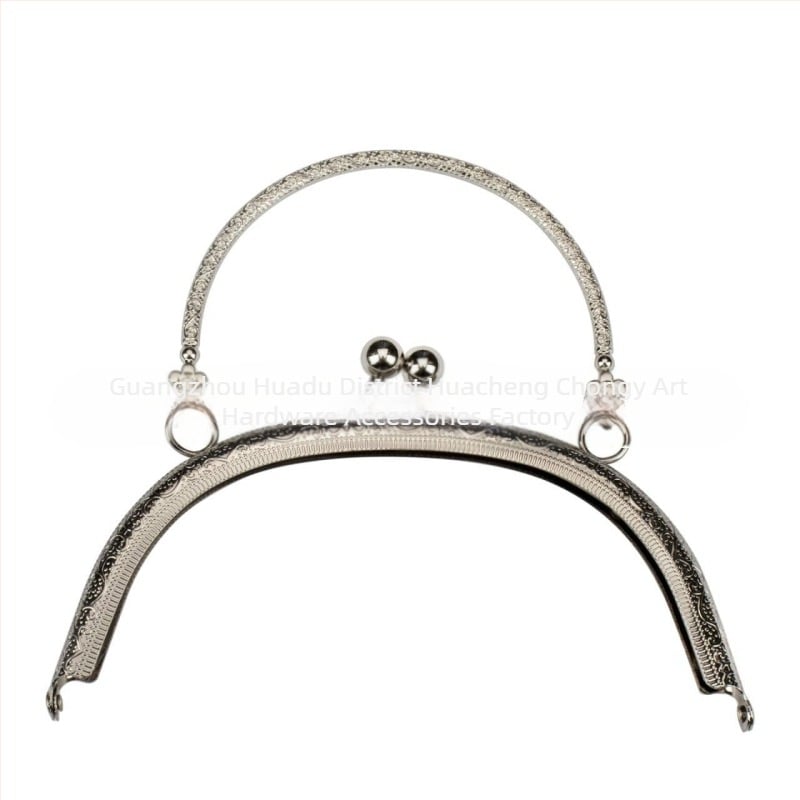 Μεταλλικό εξάρτημα για τσάντες από σίδηρο, μάρκα Chuangyi bags, μονόχρωμο σχέδιο, καλοκαίρι 2023