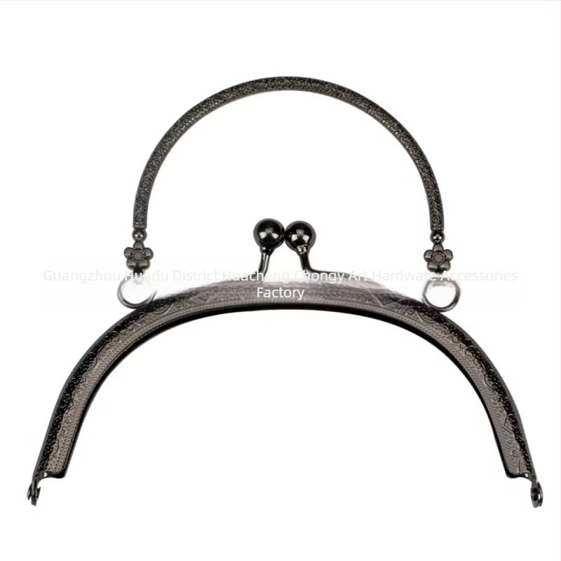 Μεταλλικό εξάρτημα για τσάντες από σίδηρο, μάρκα Chuangyi bags, μονόχρωμο σχέδιο, καλοκαίρι 2023