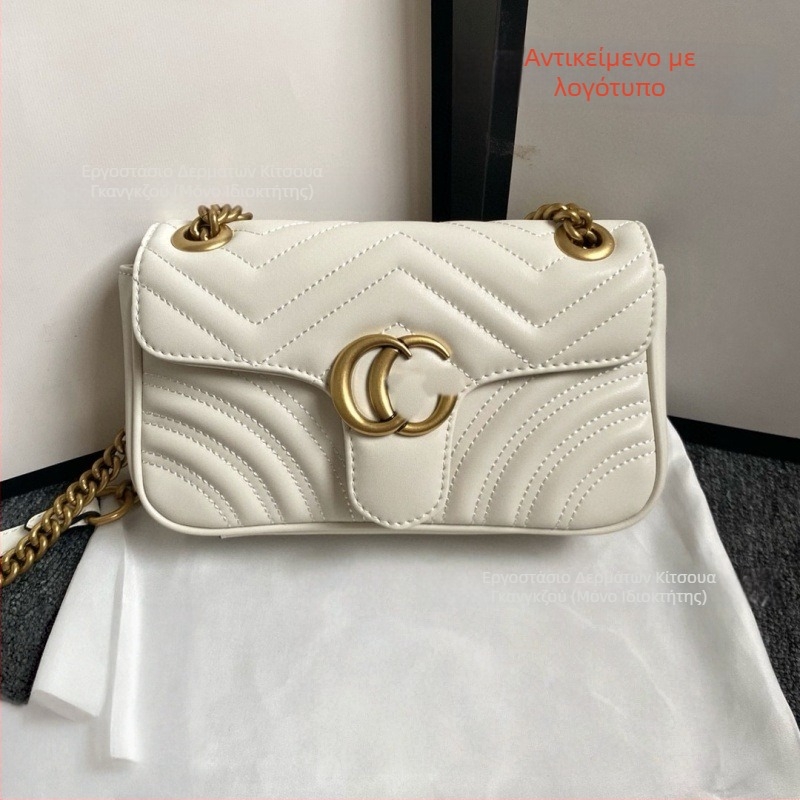 Γυναικεία δερμάτινη τσάντα ώμου με αλυσίδα Marmont, οριζόντιο τετράγωνο σχήμα, κλείσιμο με καπάκι, εσωτερική θήκη για κινητό