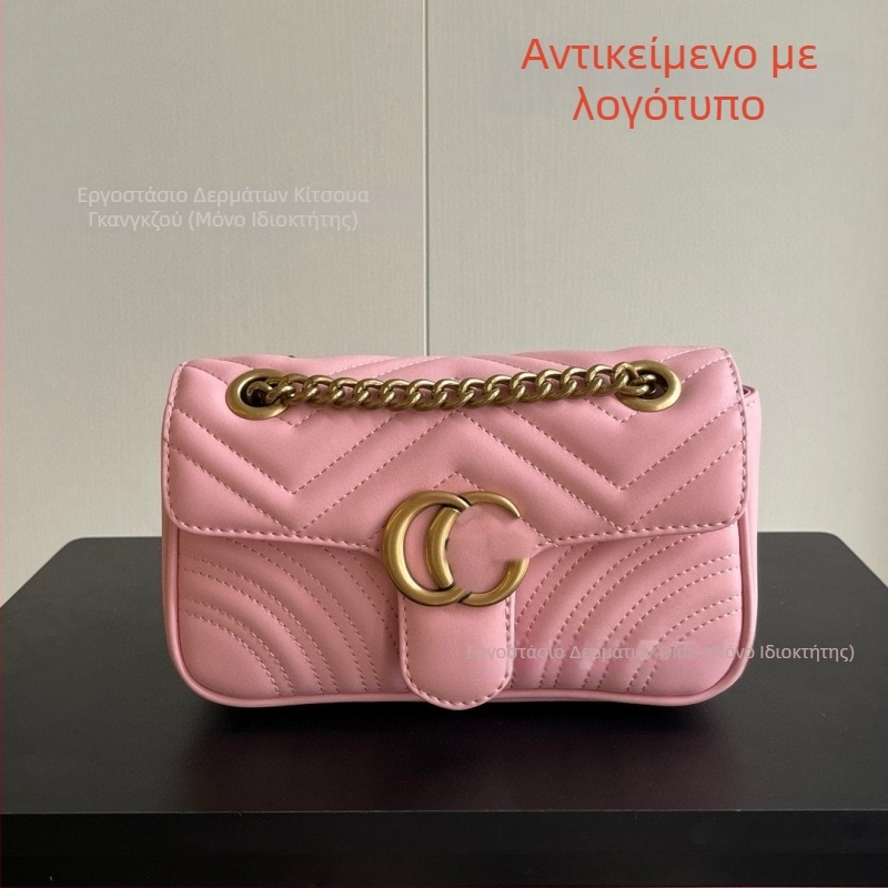 Γυναικεία δερμάτινη τσάντα ώμου με αλυσίδα Marmont, οριζόντιο τετράγωνο σχήμα, κλείσιμο με καπάκι, εσωτερική θήκη για κινητό