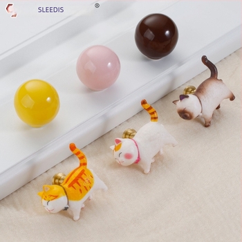 Λαβή πόρτας ντουλάπας με σχέδιο κινούμενης γάτας για παιδικό δωμάτιο σε σκανδιναβικό στιλ (Υλικό: ορείχαλκος; Διαδικασία παραγωγής: θερμή τήξη; Στυλ: ελαφρύς πολυτελής; Εφαρμογή: ντουλάπα)