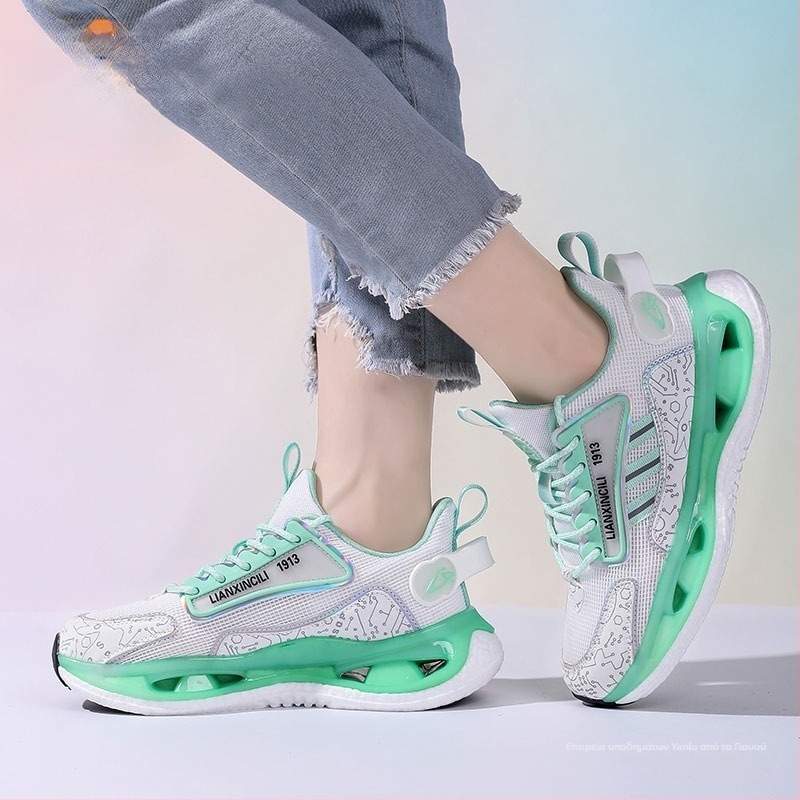 Γυναικεία παπούτσια τρεξίματος — διαπνέοντα, ελαφρά, χαμηλό επάνω με τεχνητό βελούδινο επάνω μέρος, TPU σόλα, κορδόνια