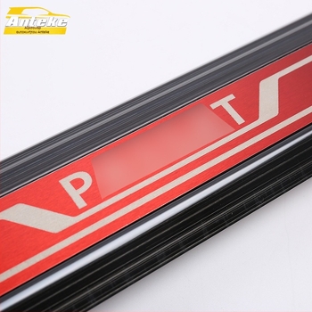 Ράγα κατωφλίου Passat από ανοξείδωτο ατσάλι, με πεζοπορικό υποδοχής και προστασία πορτμπαγκάζ από κρούσεις; Διαθέσιμη παραμετροποίηση επεξεργασίας; χωρίς εκτυπωμένο λογότυπο; αδειοδοτούμενη ιδιωτική ετικέτα