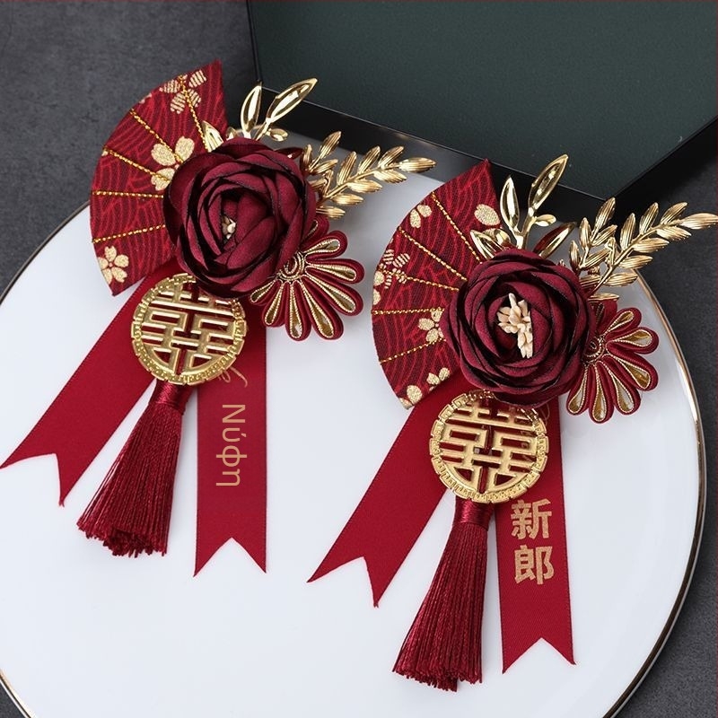 Σετ κορσάζ γάμου για τη νύφη, τον γαμπρό και την οικογένεια — κράμα, κινέζικου στυλ