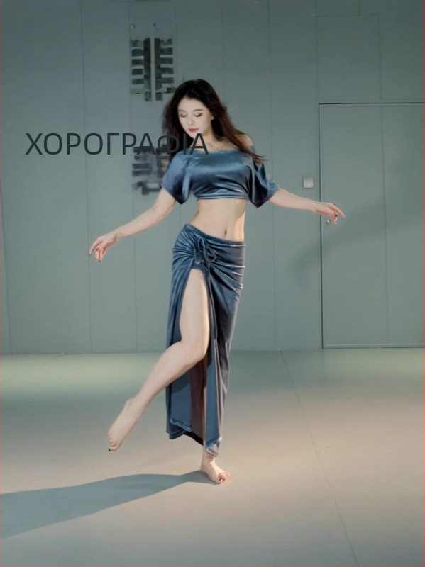 Σετ προπόνησης για χορό belly dance με φούστα με σχίσιμο, βελούδινο ύφασμα (πολυεστέρας 30-50%), Χειμώνας 2024, για αρχάριους