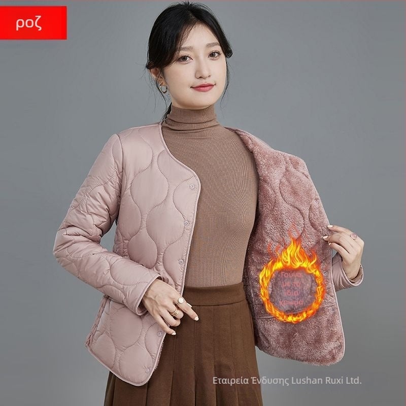 Γυναικείο βελούδινο παλτό με γέμισμα πολυεστέρα-βαμβάκι, παχύτερο και ζεστό, εφαρμογή Slim-Fit, στρογγυλός γιακάς, κλείσιμο με ένα κουμπί