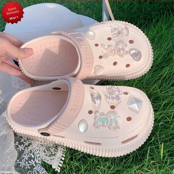 Γυναικεία PVC διατρήτα σανδάλια με κρύσταλλα σε σχέδιο αρκούδας, καρτούν μοτίβο, αντιολισθητική σόλα