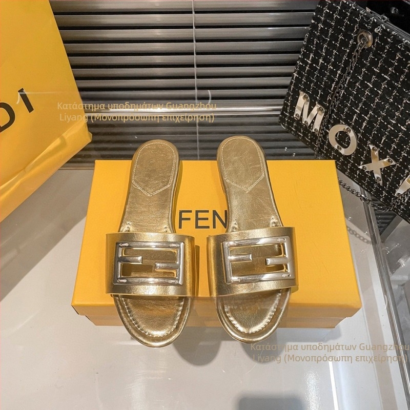 Γυναικείες σάνδαλ με τετράγωνη αγκράφα, επίπεδη σόλα, στρογγυλή μύτη, μινιμαλιστικό καλοκαιρινό στυλ, άνω μέρος: υπερίνες; επένδυση: γούνα προβάτου; σόλα: καουτσούκ