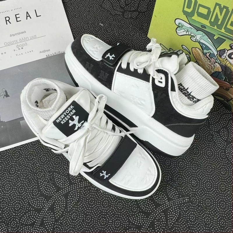 Πλατφορμικά Παπούτσια με επάνω μέρος από μικροϊνες, καουτσούκ σόλα, μεσαίου ύψους τακούνι 3-5 cm, κλείσιμο με κορδόνια, unisex