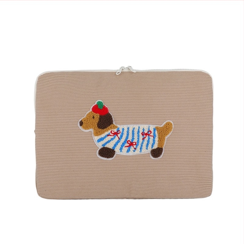 Θήκη λάπτοπ με προστασία από φθορές και κραδασμούς; εξωτερικό και επένδυση από πολυεστέρα; μοτίβο ζώων.