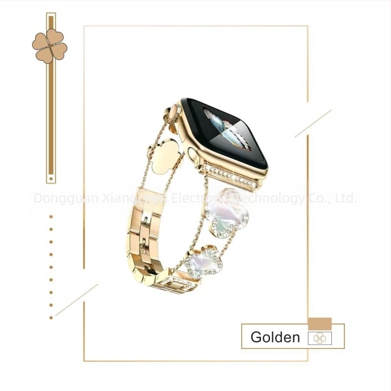 Μεταλλικός ιμάντας ρολογιού για Apple iWatch με μοτίβο τετράφυλλου clover με διαμάντια; Συμβατός με Apple, Universal και Huawei; κούμπωμα με κουμπί snap; κυκλοφόρησε το 2024