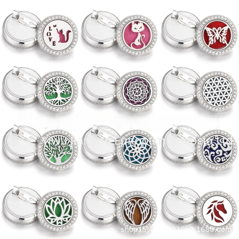 Αρωματοθεραπευτική καρφίτσα από κράμα με φινίρισμα ηλεκτροπλατίνας, μοτίβο μάσκας με διαμάντι σε στρώσεις, μίνι κλιπ για αιθέριο έλαιο· διακοσμητικό και πολυλειτουργικό· σχήματα: καρδιά, ρόμβος, U-σχήματος, σταγόνα, γεωμετρικό.