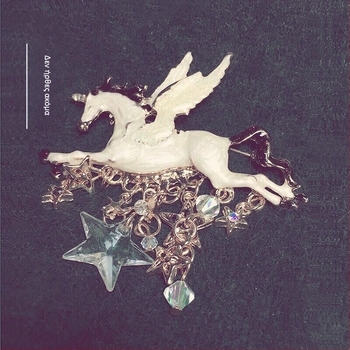 Καρφίτσα: Πήγασος σε καρτούν με αστέρι και φούντα - κράμα μετάλλου, γυναικείο στυλ, κρυσταλλική επεξεργασία, διακοσμητικό δώρο, Άνοιξη 2025