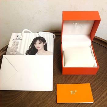 Σετ συσκευασίας ρολογιού Melissa με γνήσια αρχική συσκευασία – περιλαμβάνει κουτί ρολογιού, οδηγό, ετικέτα και τσάντα χειρός • Καλοκαίρι 2021 • μη εισάγεται