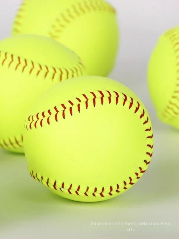 Μπάλα εκπαίδευσης softball για μαθητές – PVC κατασκευή, στερεός πυρήνας, δυνατότητα εκτύπωσης λογότυπου, κατάλληλη για σχολικές προπονήσεις Φυσικής Αγωγής.