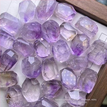 Συστατικά DIY για βραχιόλι: φυσικοί κρύσταλλοι Super Seven, ελεύθεροι λίθοι, οικολογική επεξεργασία, ευγενικό μοτίβο, λογοτεχνικό ρετρό στυλ, άνοιξη 2025