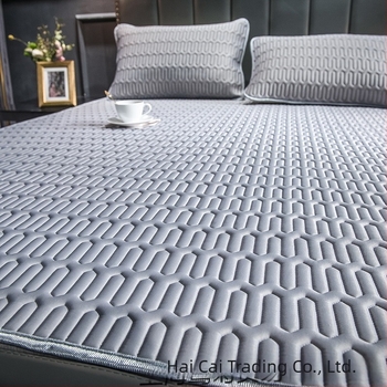 Θερινό λατέξ cooling mat σετ τριών τεμαχίων, διπλώνεται και πλένεται στο πλυντήριο, απαλό στρώμα για φοιτητικό δωμάτιο (Υλικό: Τεχνητό λατέξ; Ύφανση: Εκτύπωση; Περιεκτικότητα λατέξ: Κάτω από 70%; Στυλ: INS)