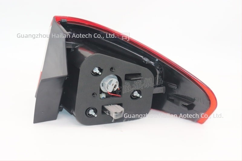 LED πίσω φανάρι για Ford Mondeo 2011–2012 με φώτα ομίχλης και φρένων, ABS, 12V, 45W, 4500 lm