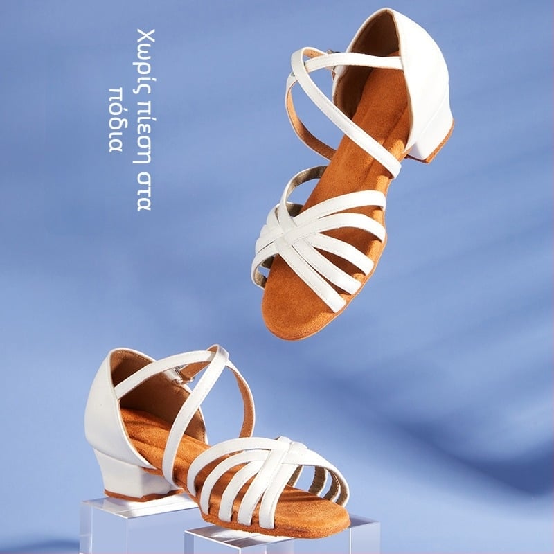 Παιδικά παπούτσια latin χορού με μαλακή σόλα για σκηνικές εμφανίσεις; σόλα από δέρμα ελαφιού; επάνω μέρος συνθετικό δέρμα και μετάξι; διαπνέοντα, σταθερά, ελαφριά, ανθεκτικά; κατάλληλα για μπαλέτο, μοντέρνο χορό και λατινικό χορό.