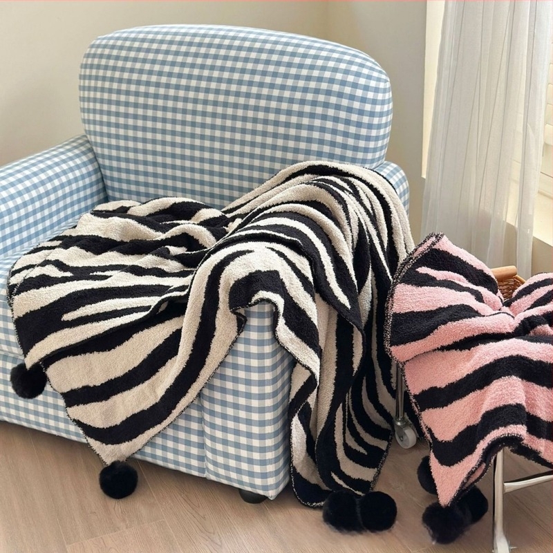 Κουβέρτα Chenille με Ζέμπρα Ρίγες, Νορδικό Στυλ, 1000–1499 g, Για Όλες τις Εποχές