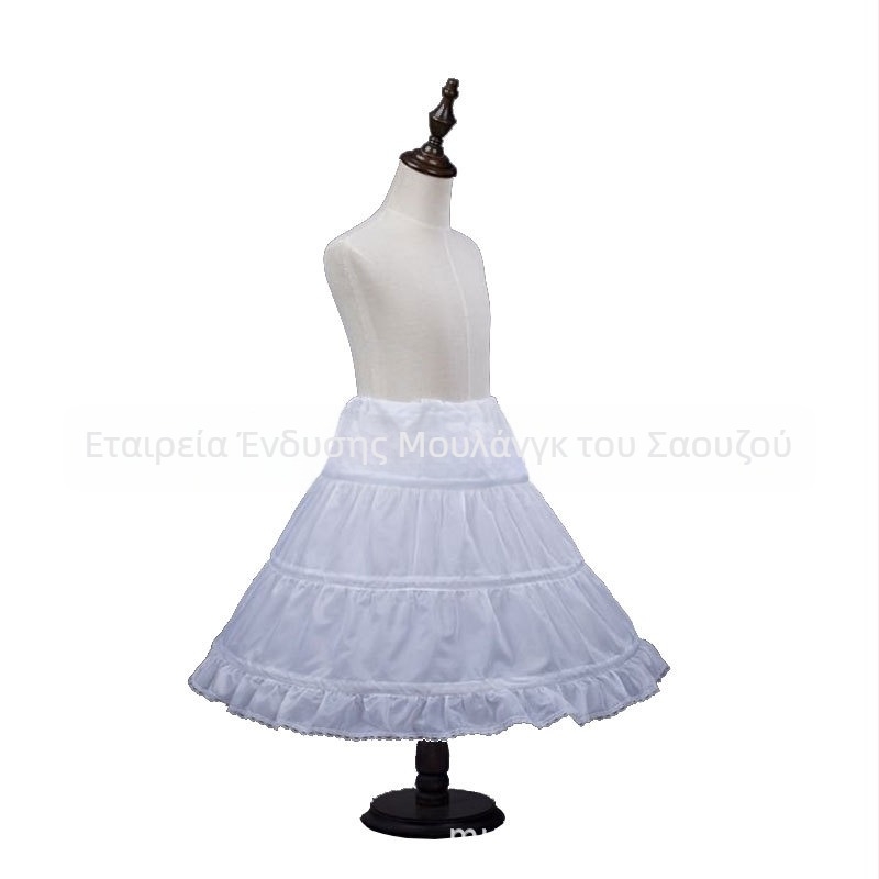 Παιδική φούστα με bustle — Τρεις μεταλλικοί δακτύλιοι, διπλό ύφασμα; Μάρκα: Άλλο; Για παιδί; Φθινόπωρο 2022