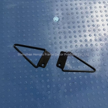 Σιδερένιο ηλεκτροπλατιωμένο άγκιστρο για φωτογραφικό κάδρο με τριγωνική πίσω κρεμάστρα, μοντέρνο μινιμαλιστικό στυλ, κατάλληλο για σαλόνι, υπνοδωμάτιο, γραφείο ή είσοδο