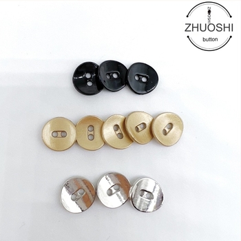 Μεταλλικά κουμπιά πουκάμισου, χειροραμμένα, στρογγυλά, με δύο οπές, unisex