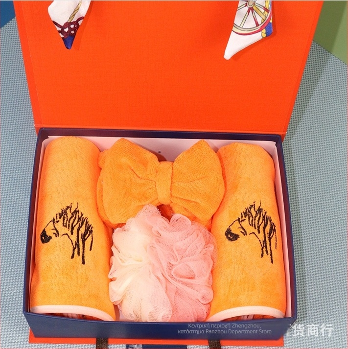 Σετ πετσετών σε κουτί δώρου; βαμβάκι μακράς ίνας; δυνατότητα εξατομίκευσης; εκτύπωση λογότυπου; βάρος 420 g