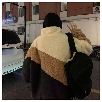 Ανδρικό μπουφάν με πολυεστερικό γέμισμα, σταθερός γιακάς, φερμουάρ, χαλαρή εφαρμογή, πλαϊνά τσέπες