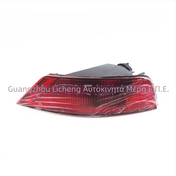 Οπίσθιο φως ομίχλης Ford Focus 2009-2014 – 8V4115K273AB | Πλαστικό | Linghuo