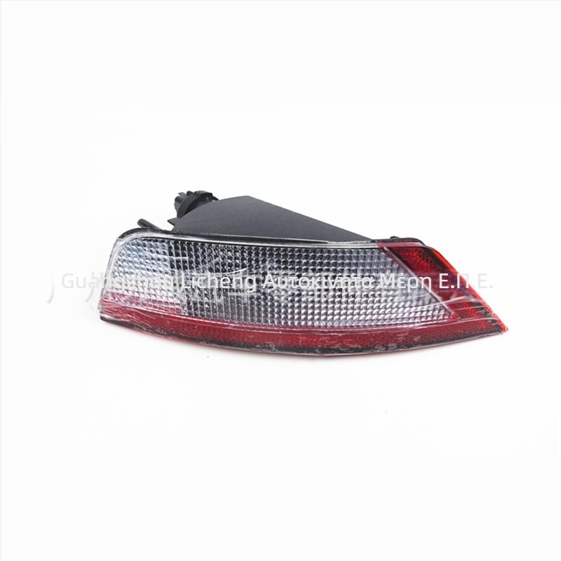 Οπίσθιο φως ομίχλης Ford Focus 2009-2014 – 8V4115K273AB | Πλαστικό | Linghuo